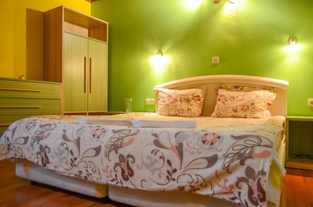 Guest House Ivel 萨帕雷瓦巴尼亚 外观 照片